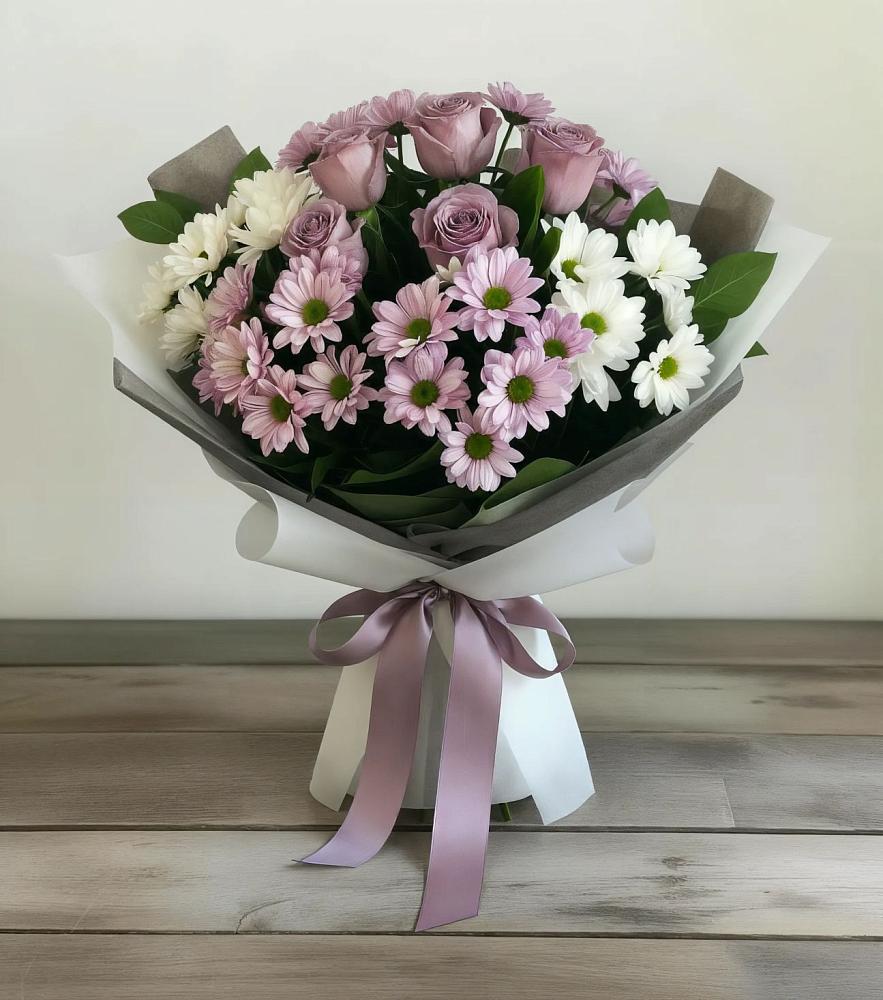 Букет цветов из: Хризантемы и Розы в Адыгейске