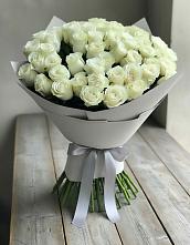 Букет 35 Белых роз в Адыгейске