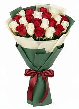 Букет Микс из красных и белых роз #REPLACE_PRED# Адыгейске