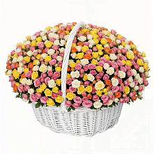 Премиум корзина Кустовых Роз в Адыгейске Премиум букет из: Розы в Адыгейске