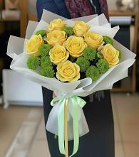 Букет цветов из:  Хризантемы и Розы #REPLACE_PRED# Адыгейске