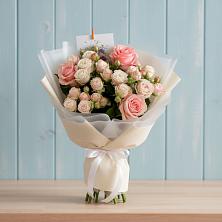 Букет цветов из:  Розы в Адыгейске