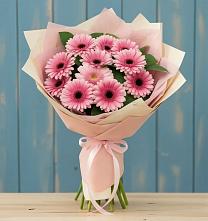 Букет пурпурно-розовый в Адыгейске Букет цветов из:  Герберы в Адыгейске